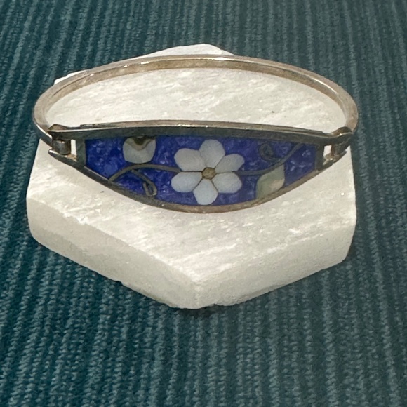 Vintage Ocean Blue Mother of Pearl Floral Inlay Alpaca Bracelet Mexico - Picture 1 of 6